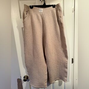 Offline by Aerie - Cozy Quilted Wide-Leg Sweatpants - Light Beige